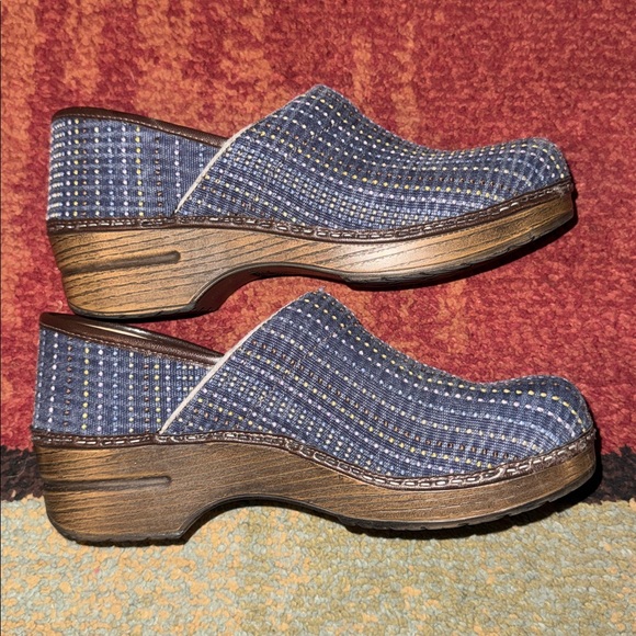 Women's Dansko Professional Clogs - Picture 3 of 7